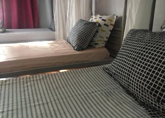 Just For Sleep-Daily Stay 20H To 10H Apres Votre Arrivee Dans Le Batiment D\'Entree, Contact I\'Hote Via Le Message Ici De Reservation Pour L\'Enregistrement I\'Entree Dans La Propriete Sans I\'Approbation Est Interdite-Resevation D\'Un Tiers Est Inaccepta