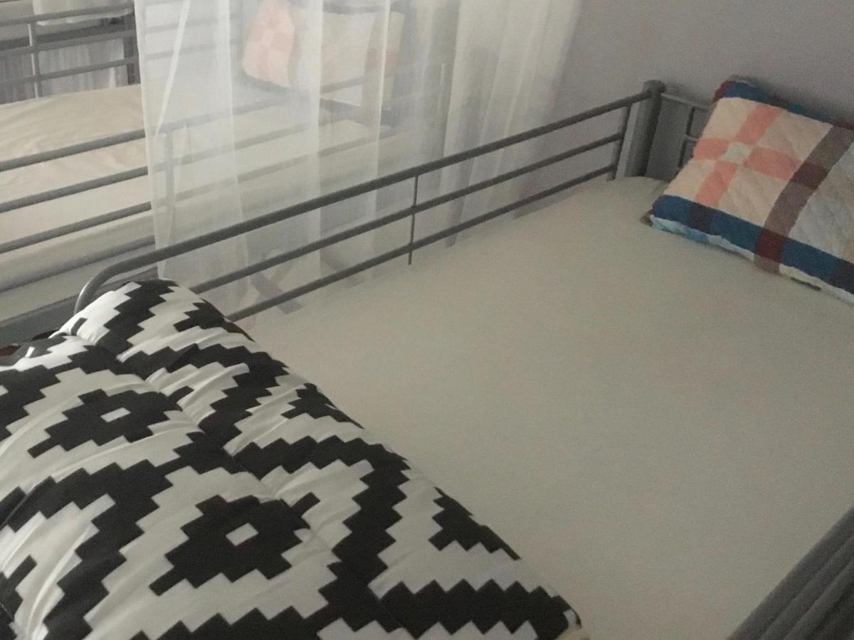 Just For Sleep: Evening With Host Check-in Homestay Bobigny